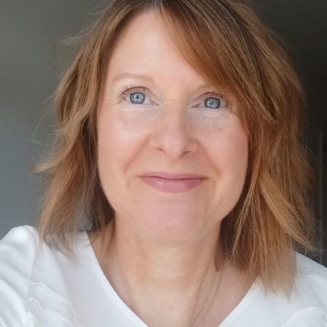 Nicola D.
